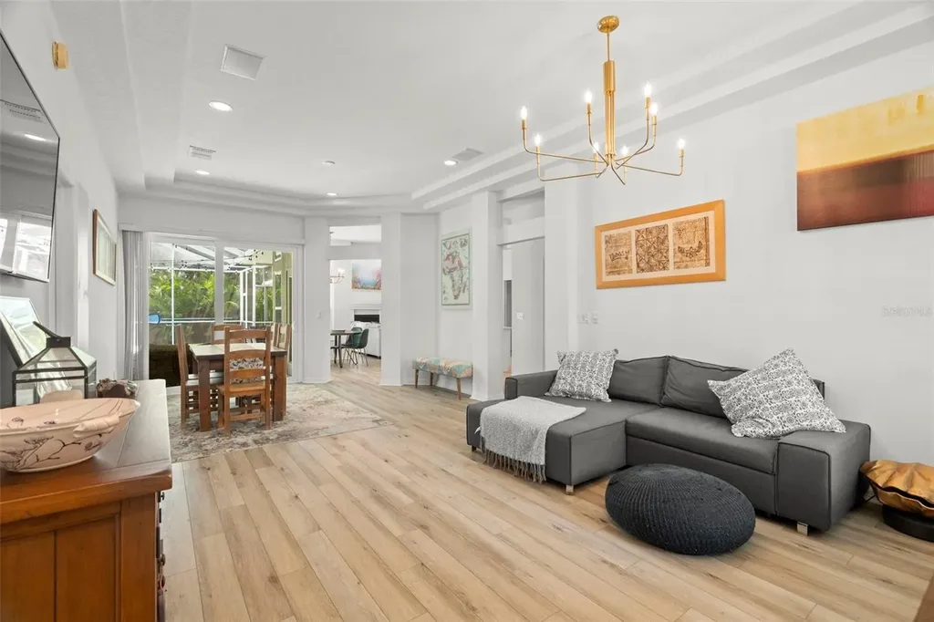10516 Rochester Way Tampa FL 33626