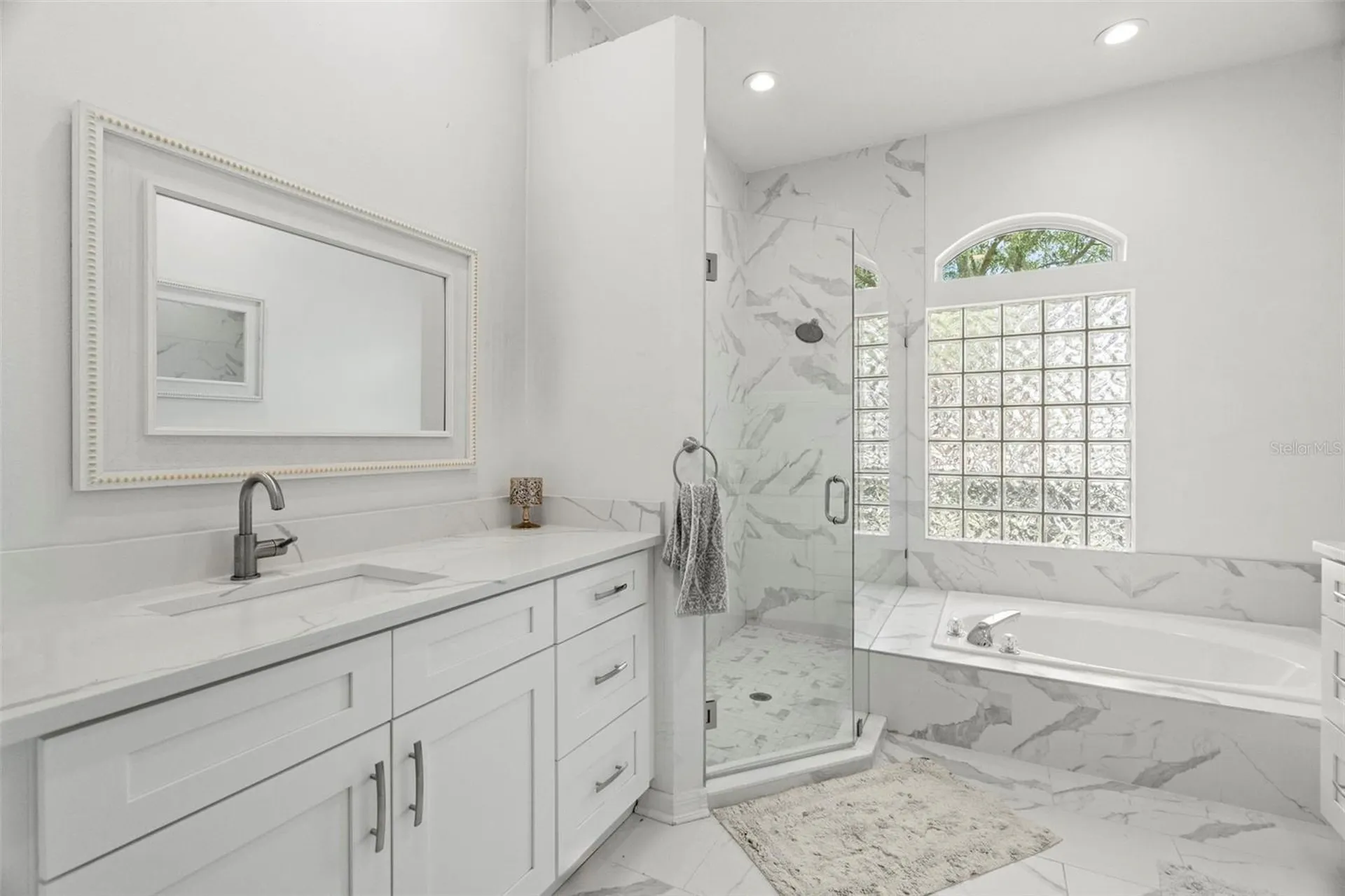 10516 Rochester Way Tampa FL 33626