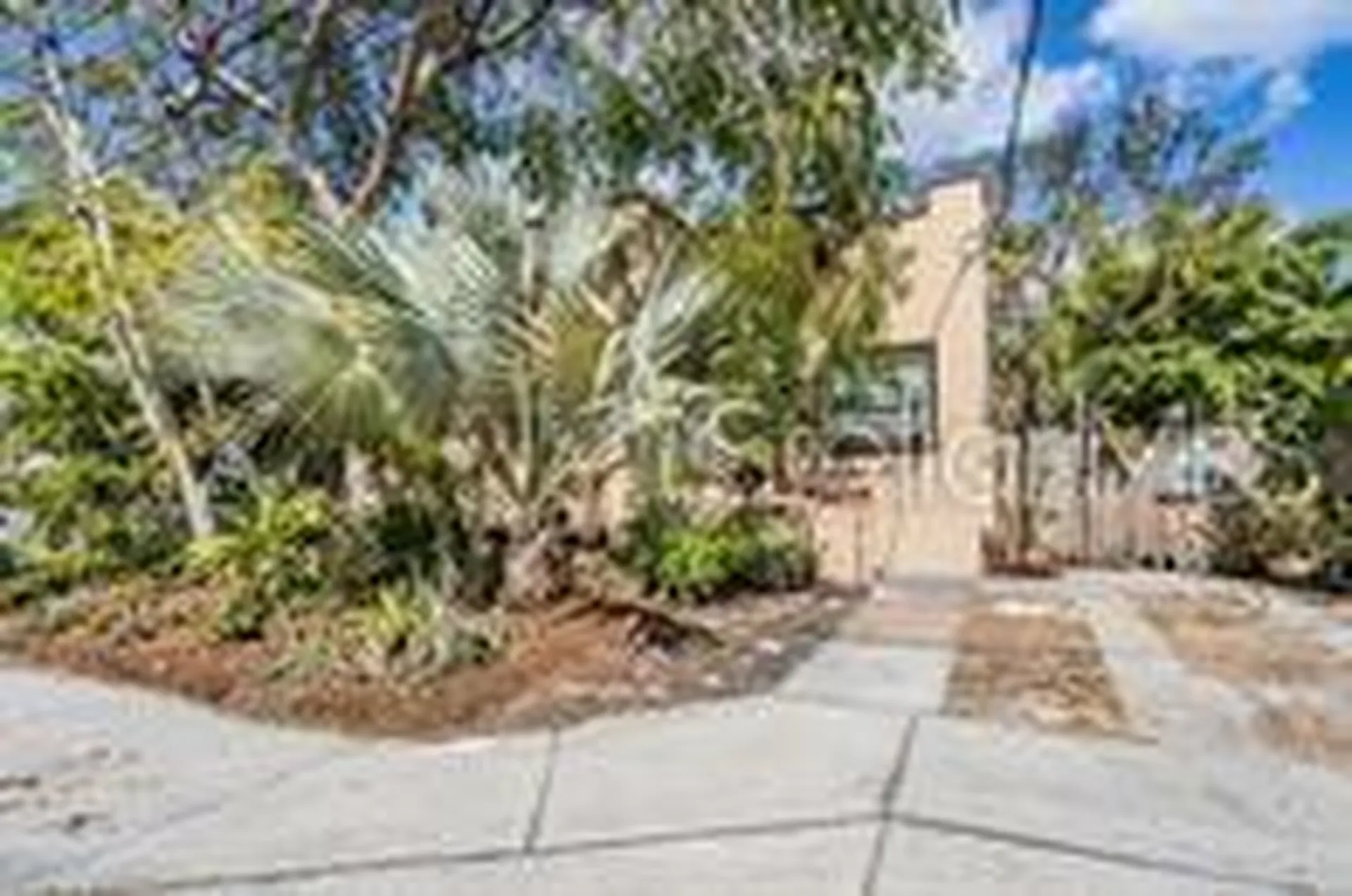 2325 W Green Street Tampa FL 33607