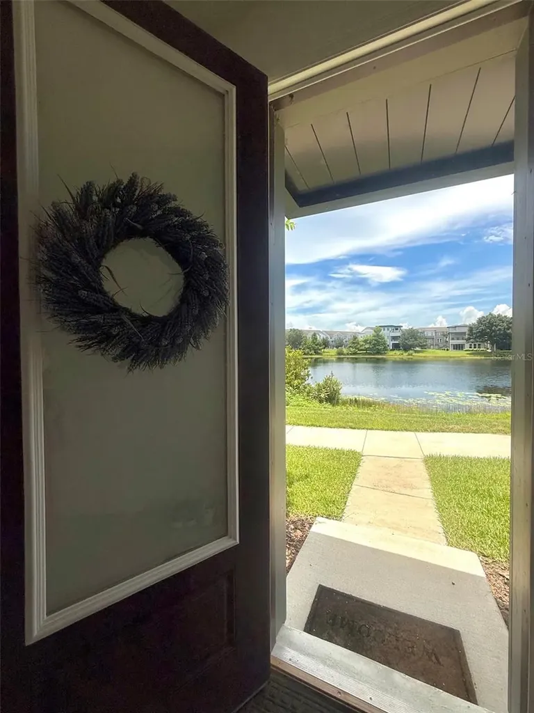 8618 Warburg Alley Orlando FL 32827