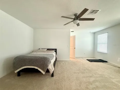 8618 Warburg Alley Orlando FL 32827