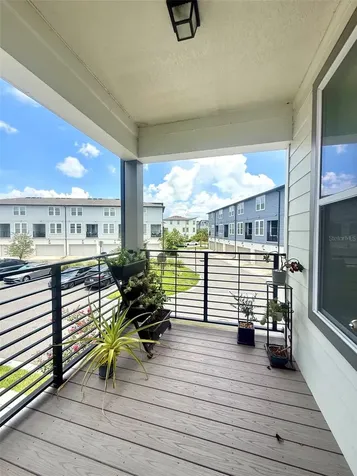 8618 Warburg Alley Orlando FL 32827