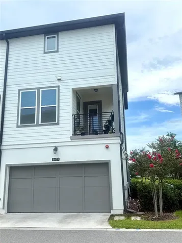 8618 Warburg Alley Orlando FL 32827