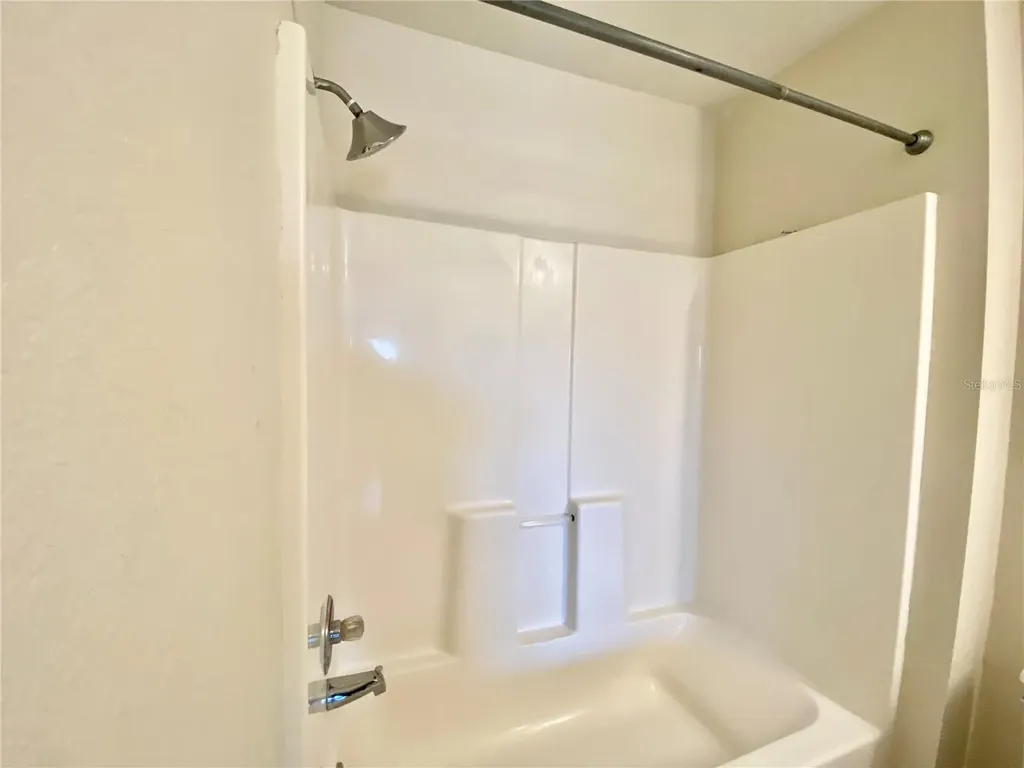 5467 Vineland Road Orlando FL 32811