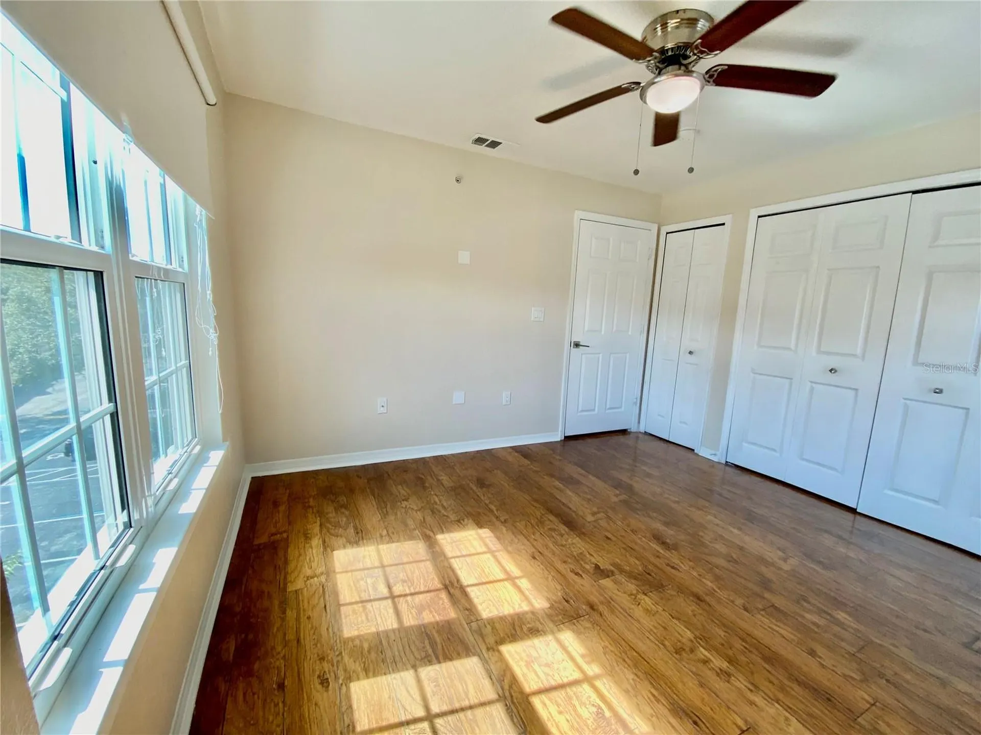 5467 Vineland Road Orlando FL 32811