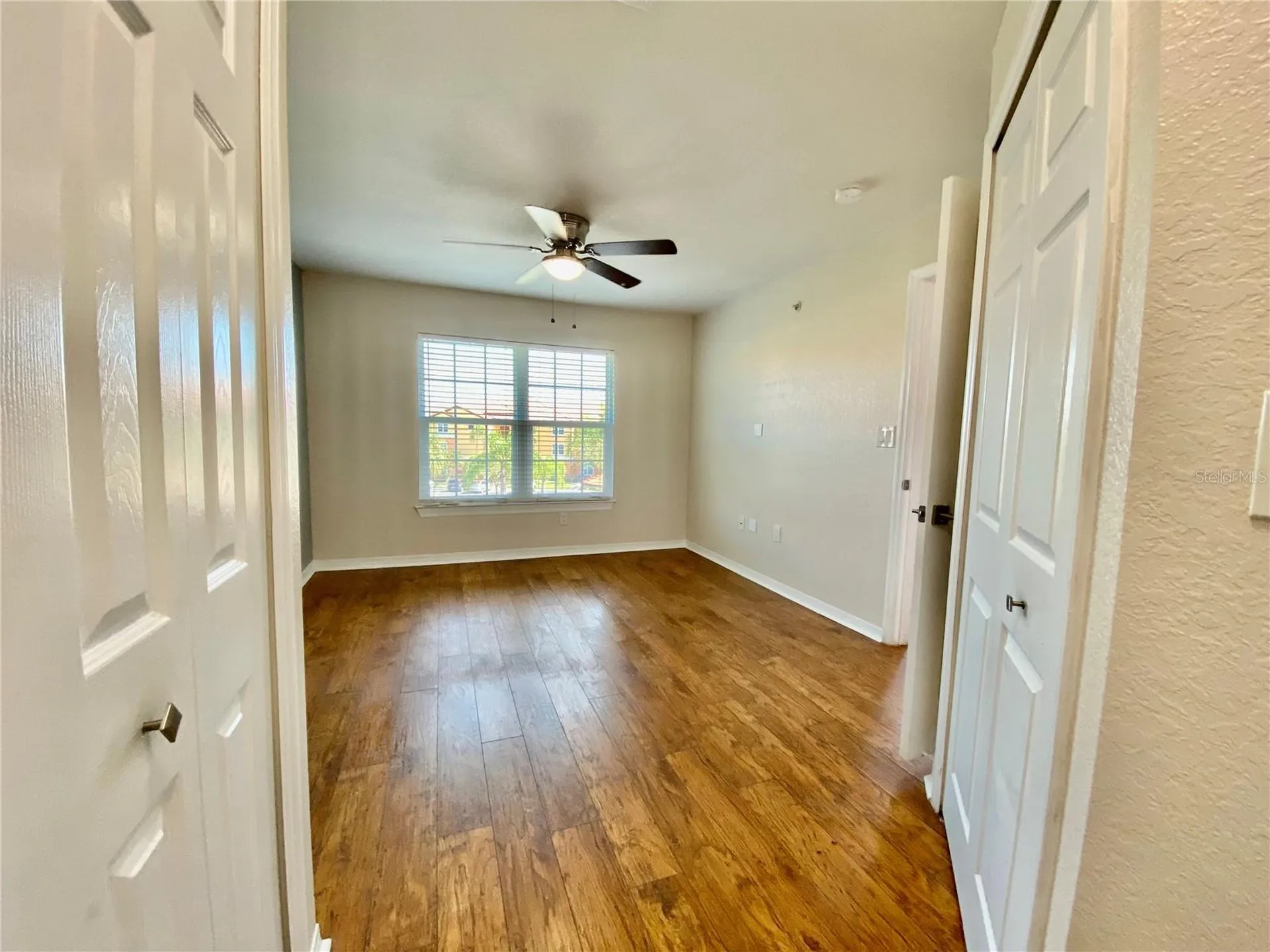 5467 Vineland Road Orlando FL 32811