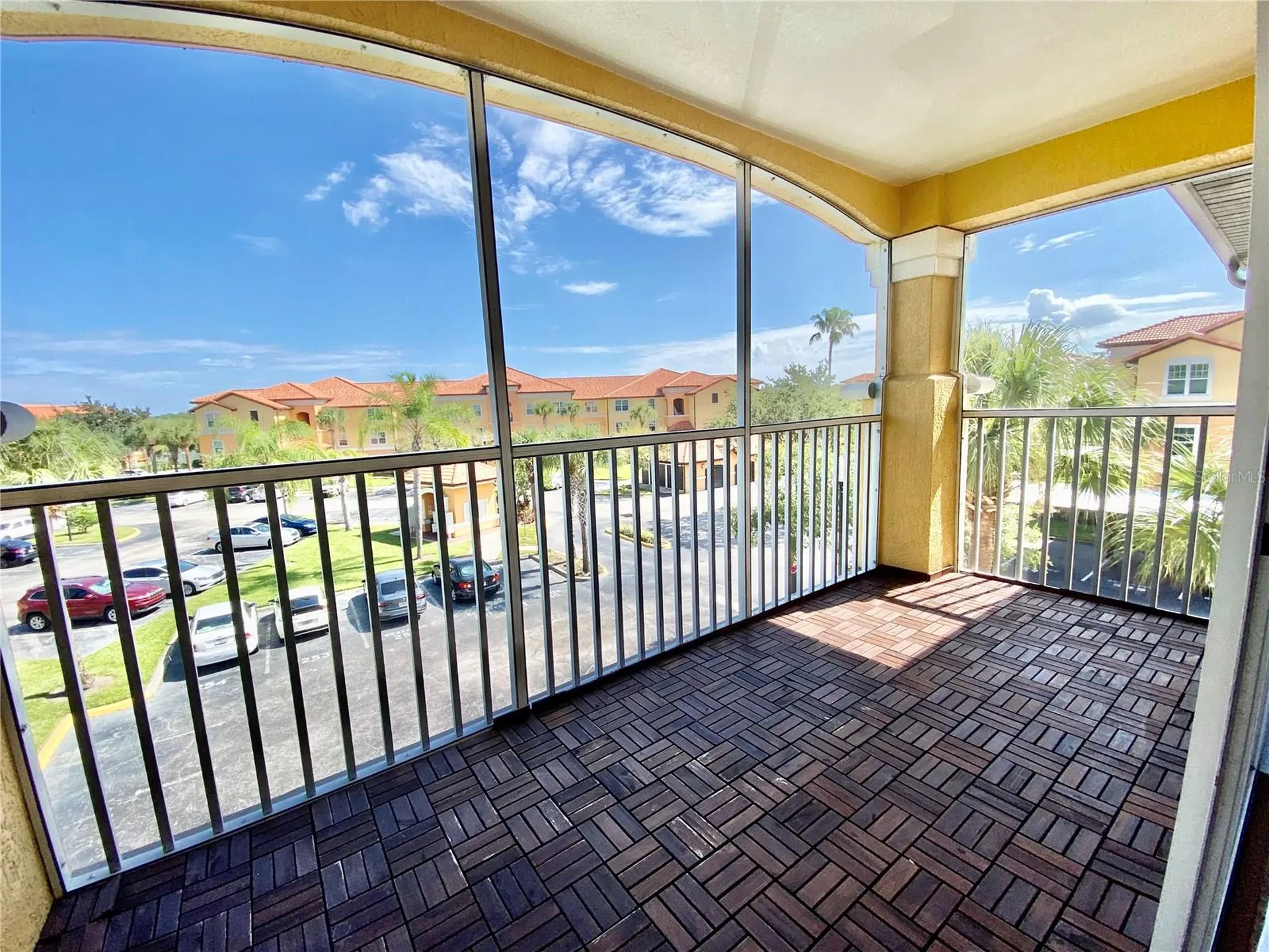 5467 Vineland Road Orlando FL 32811
