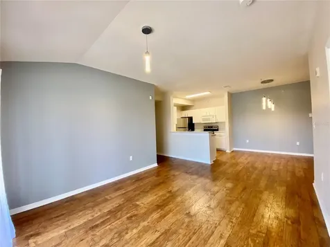 5467 Vineland Road Orlando FL 32811