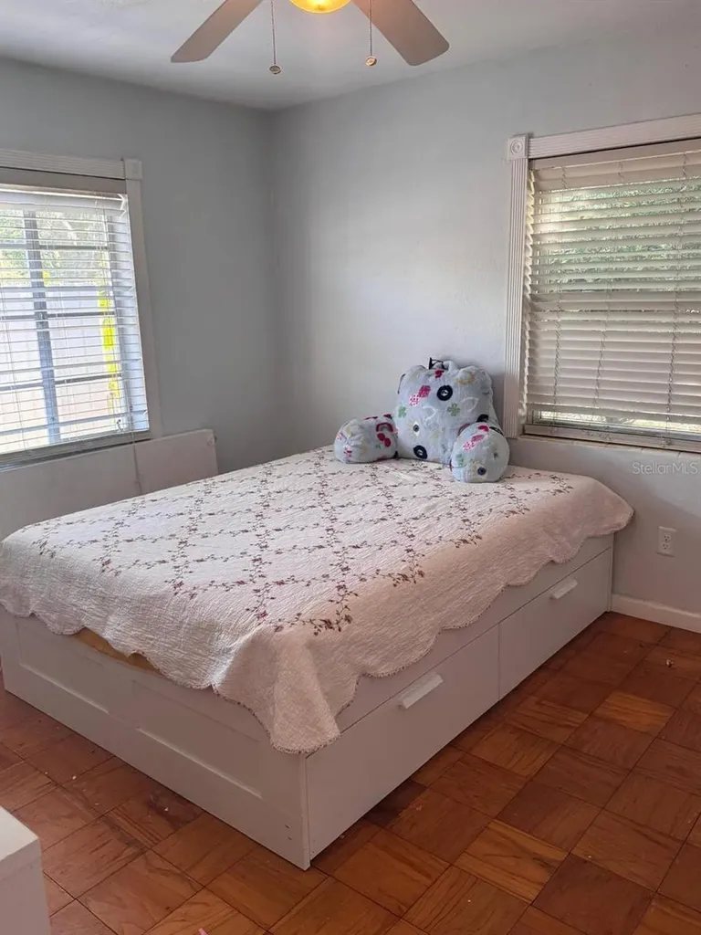 210 Baker Avenue Clearwater FL 33755