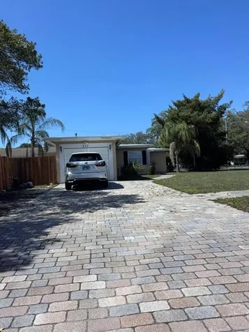 210 Baker Avenue Clearwater FL 33755