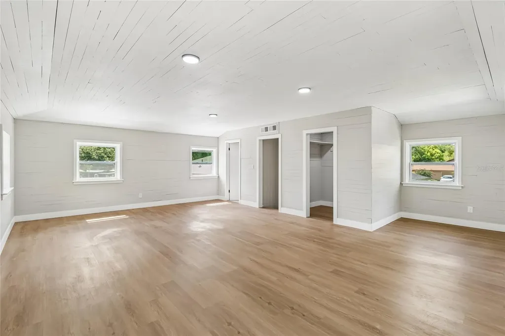 400 Plumosa Drive Sanford FL 32771
