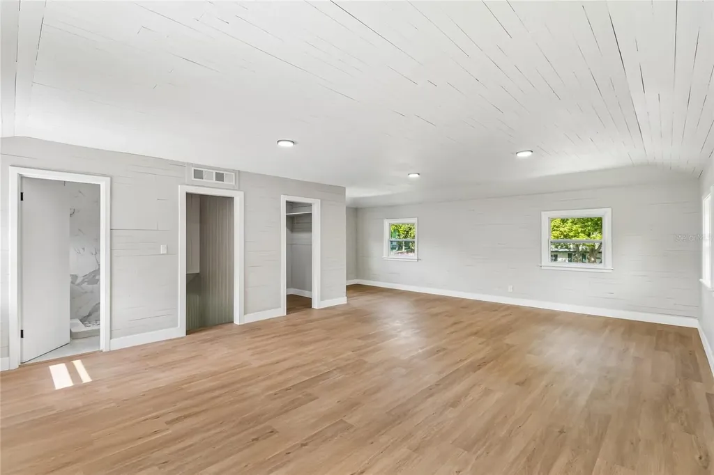 400 Plumosa Drive Sanford FL 32771