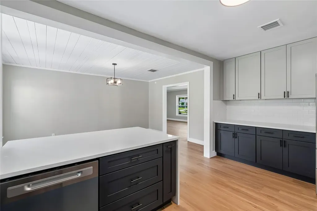 400 Plumosa Drive Sanford FL 32771