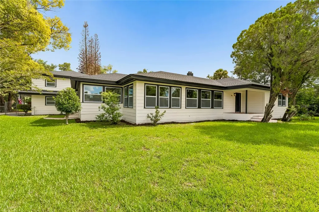 400 Plumosa Drive Sanford FL 32771