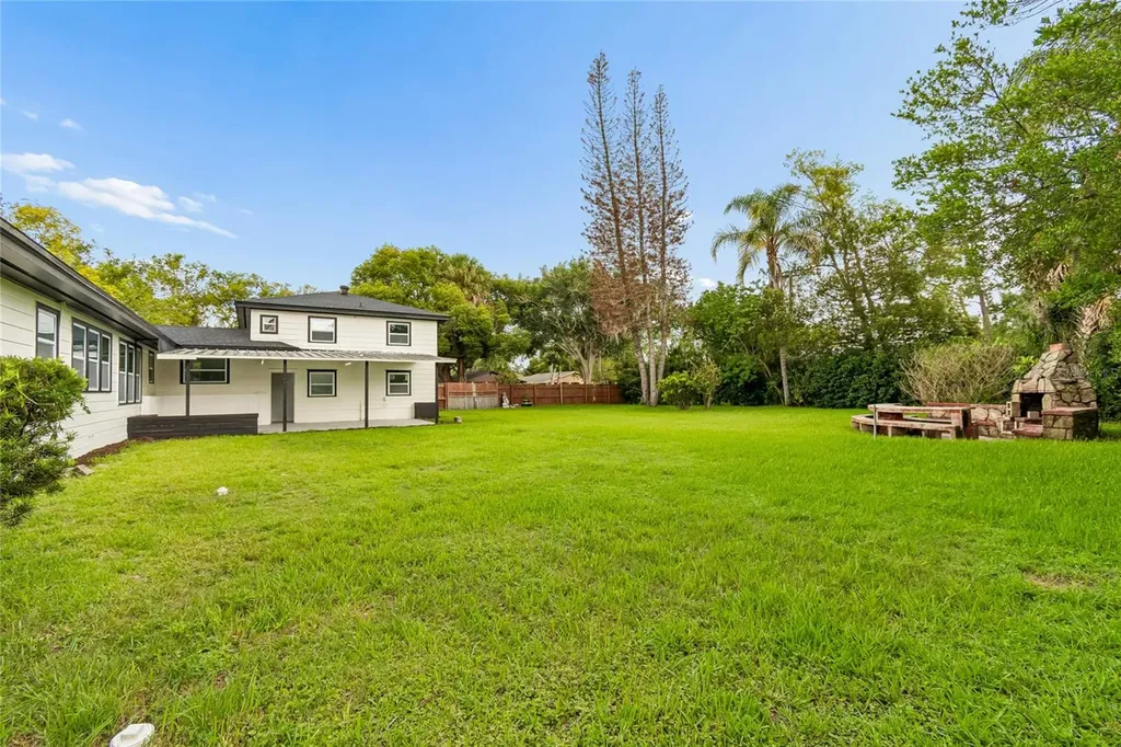 400 Plumosa Drive Sanford FL 32771