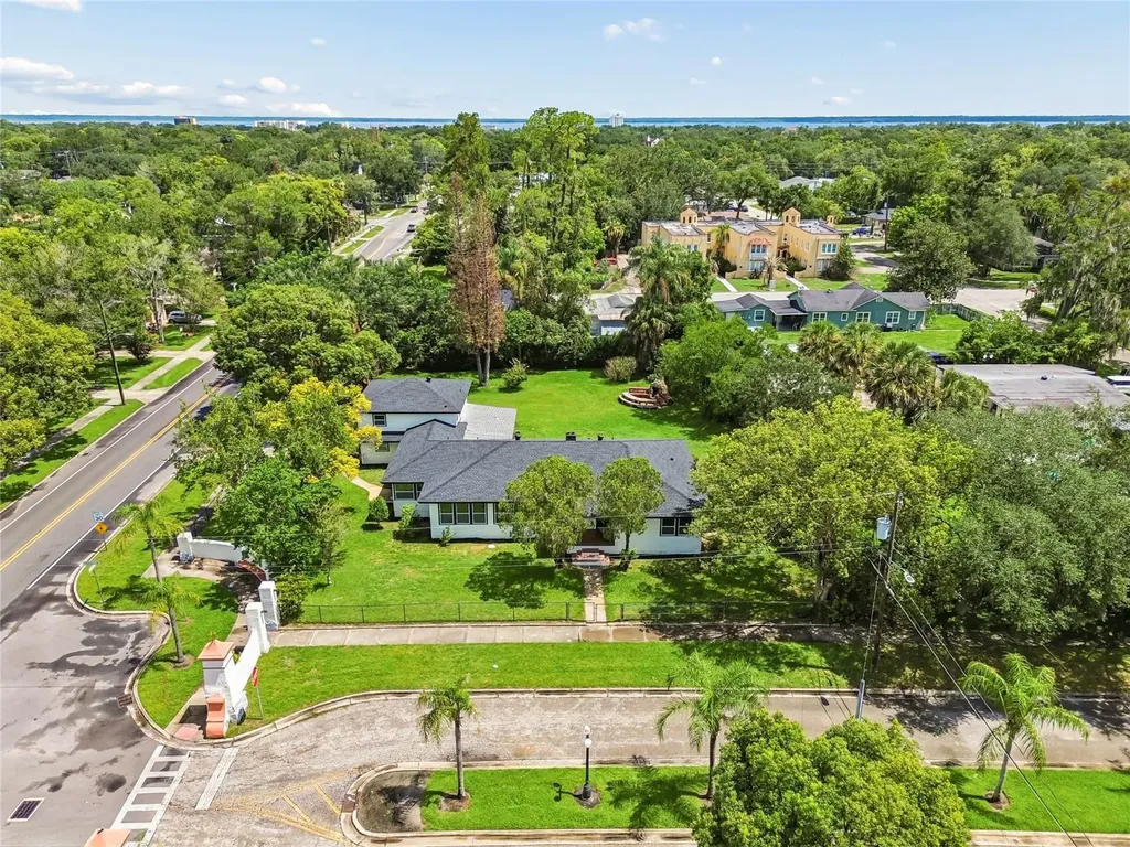 400 Plumosa Drive Sanford FL 32771