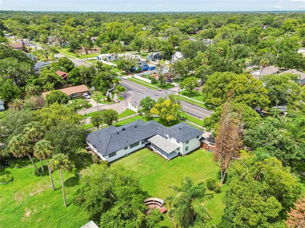 400 Plumosa Drive Sanford FL 32771