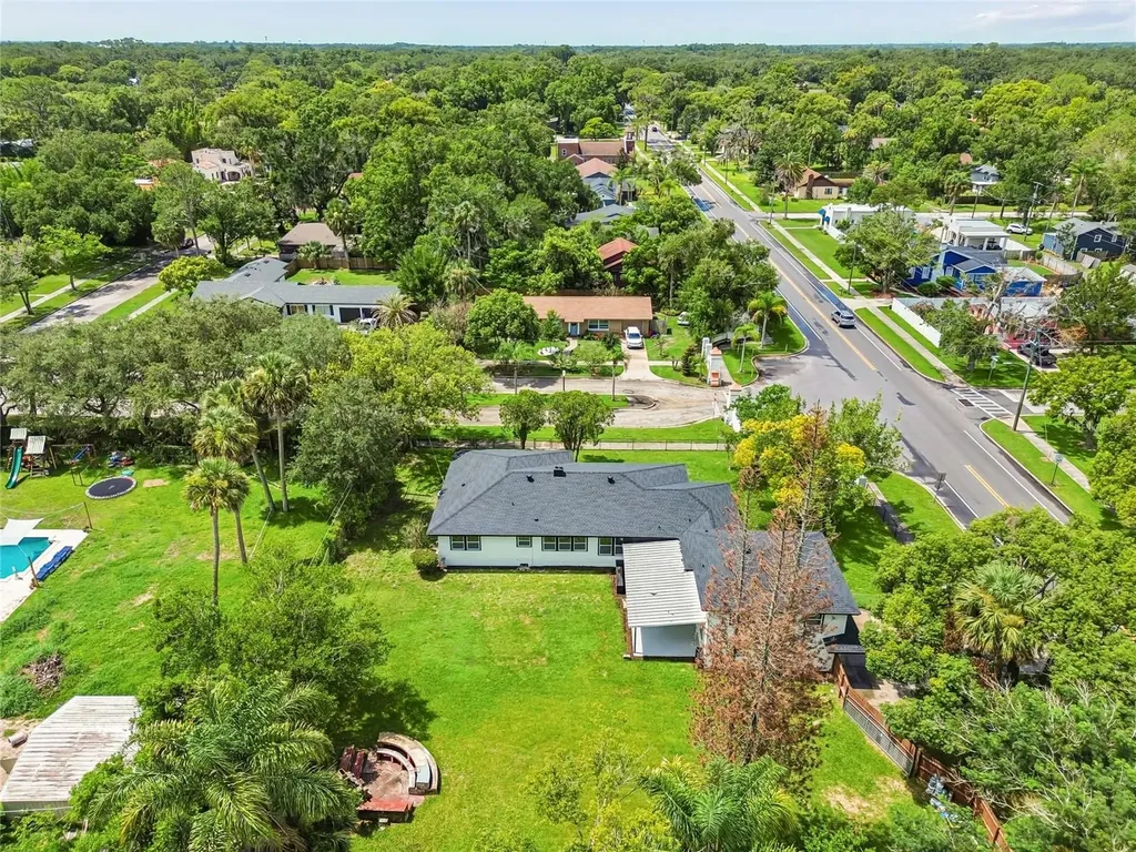 400 Plumosa Drive Sanford FL 32771