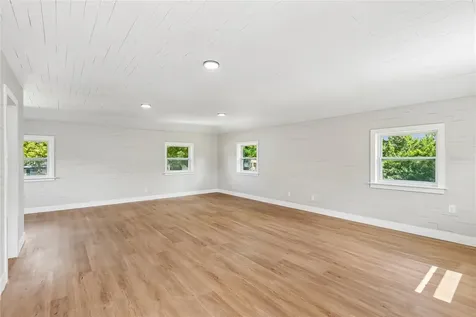 400 Plumosa Drive Sanford FL 32771