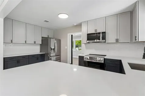 400 Plumosa Drive Sanford FL 32771