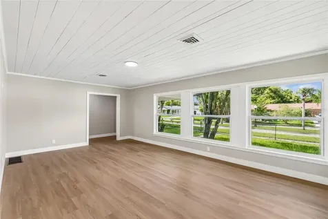 400 Plumosa Drive Sanford FL 32771