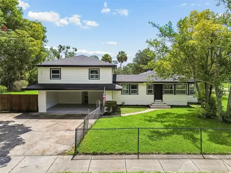 400 Plumosa Drive Sanford FL 32771
