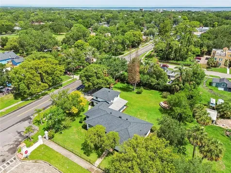 400 Plumosa Drive Sanford FL 32771