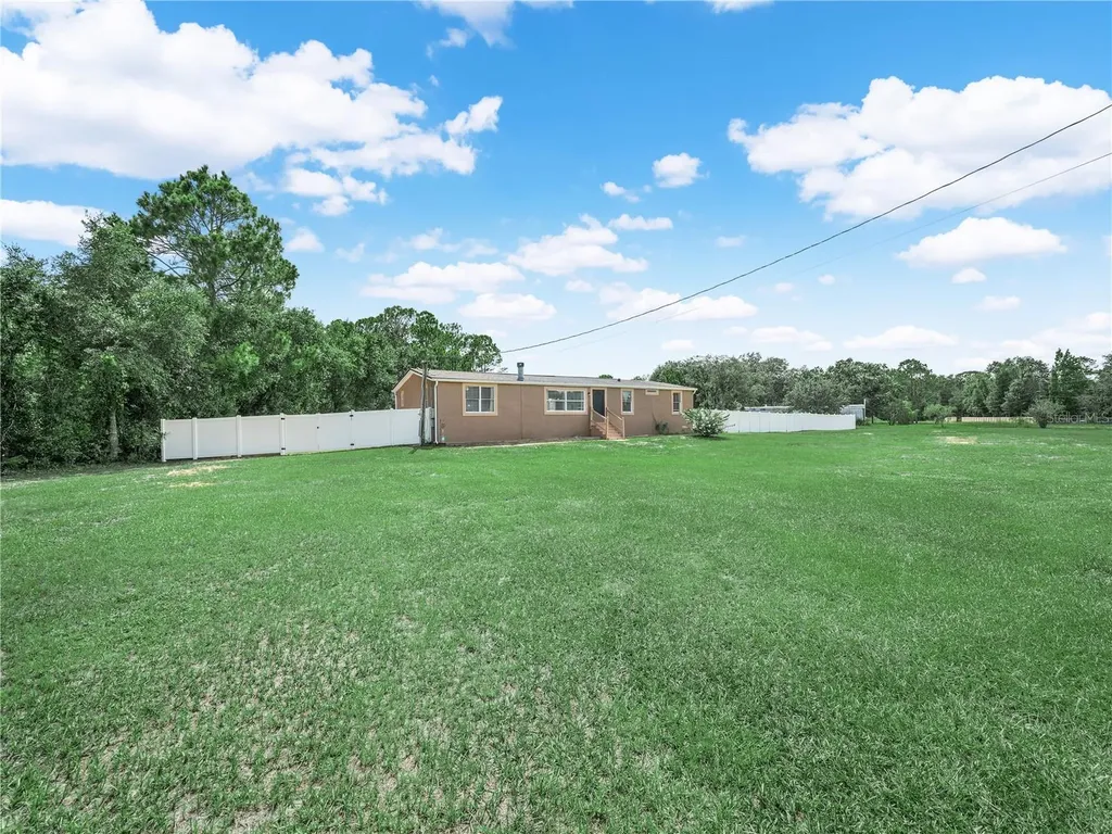 3559 Reagan Boulevard Lake Wales FL 33898