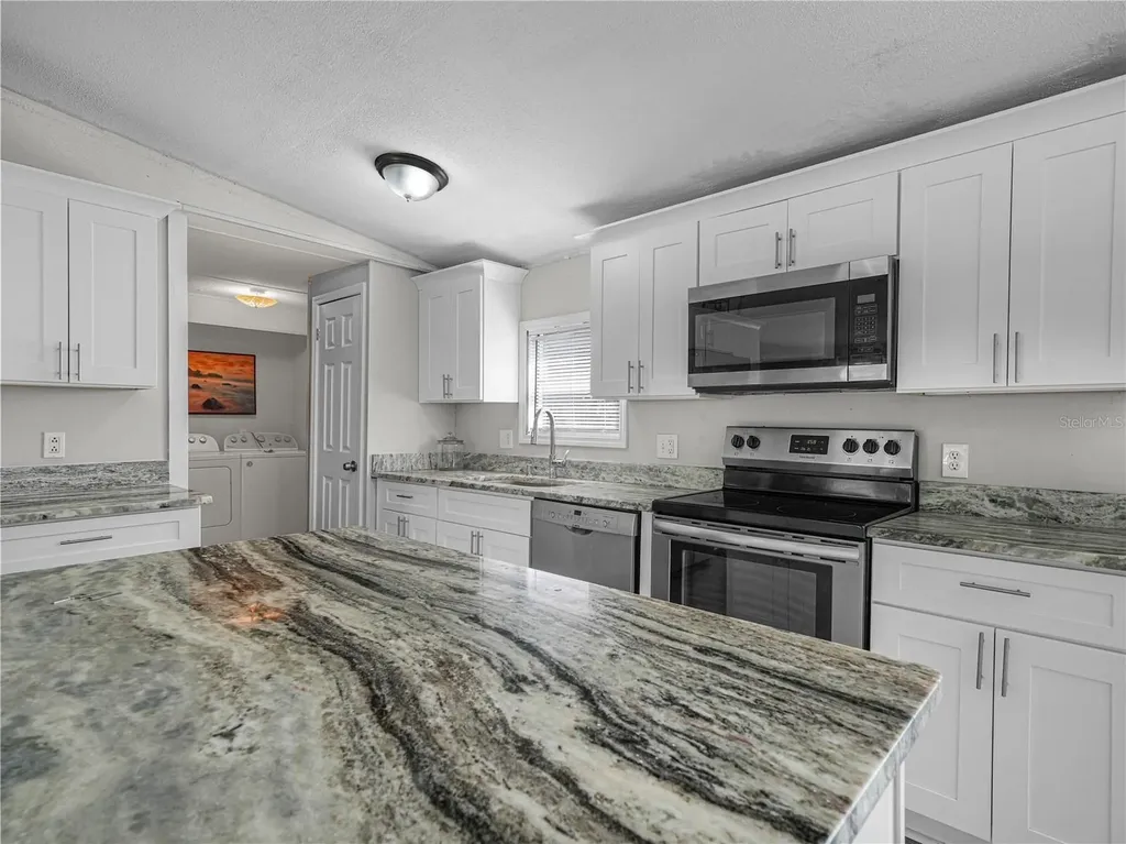 3559 Reagan Boulevard Lake Wales FL 33898