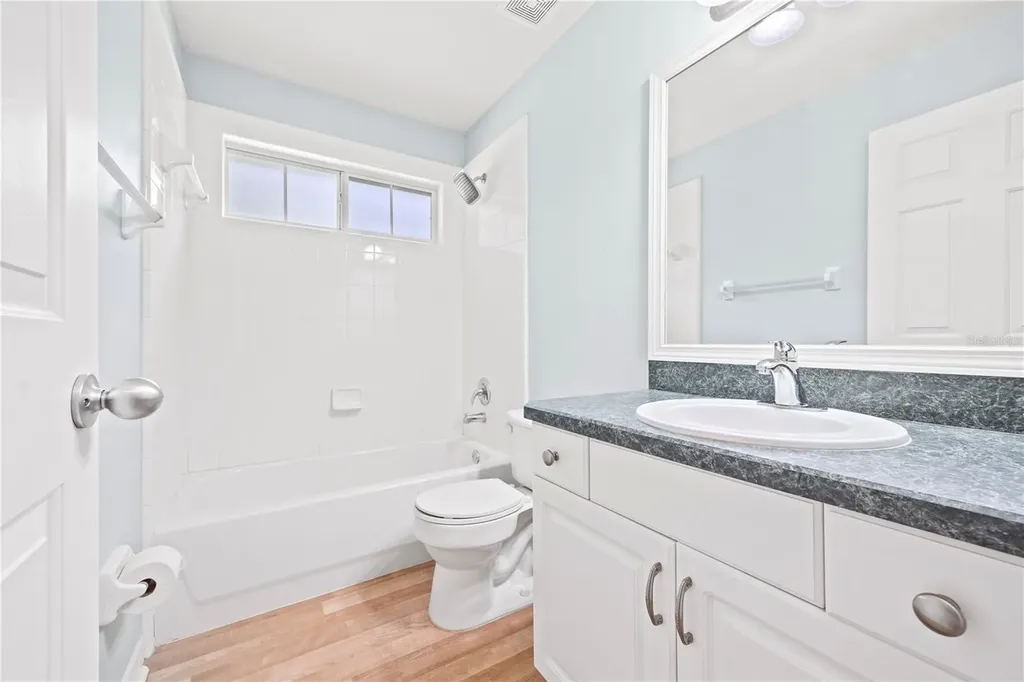16603 SW 15th Avenue Newberry FL 32669