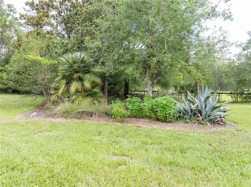 16603 SW 15th Avenue Newberry FL 32669