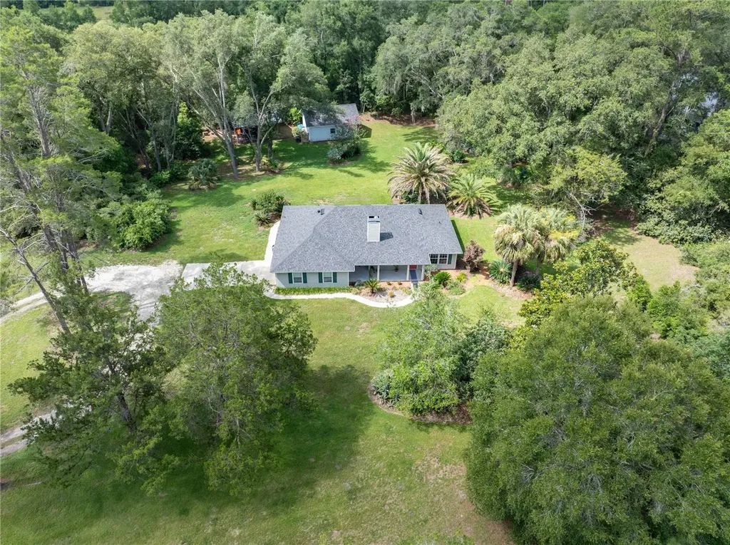 16603 SW 15th Avenue Newberry FL 32669