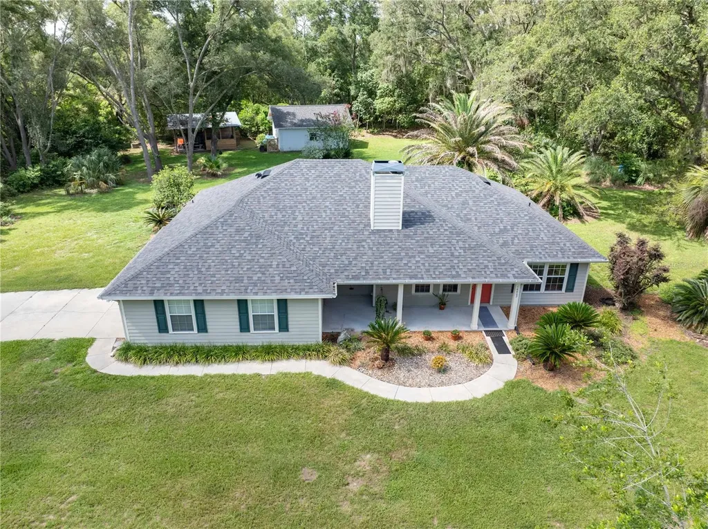 16603 SW 15th Avenue Newberry FL 32669