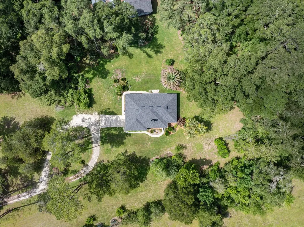 16603 SW 15th Avenue Newberry FL 32669