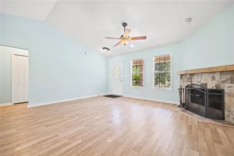 16603 SW 15th Avenue Newberry FL 32669