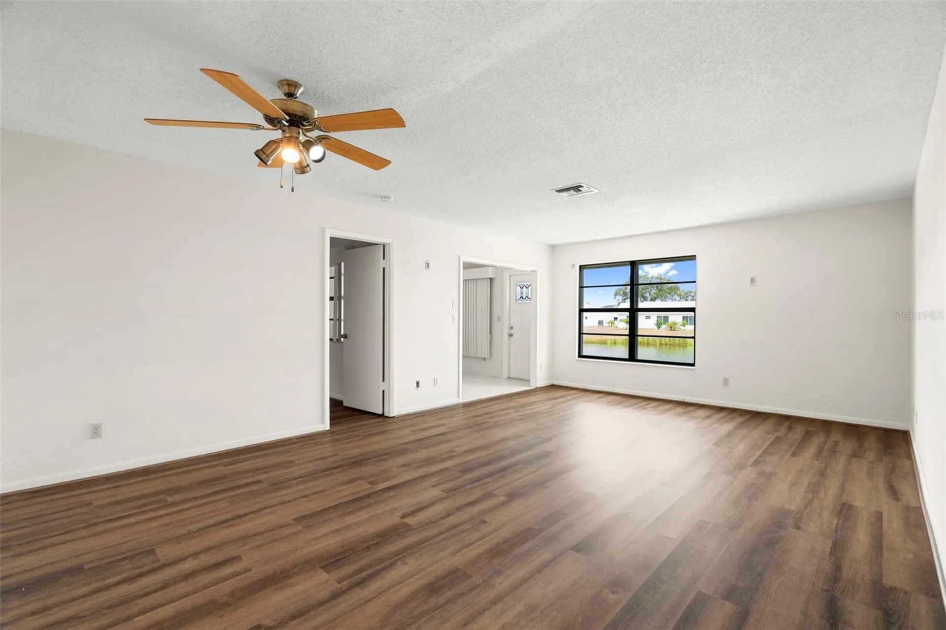 4109 89th Avenue N Pinellas Park FL 33782
