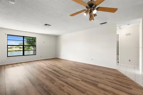 4109 89th Avenue N Pinellas Park FL 33782