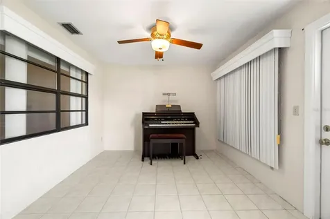4109 89th Avenue N Pinellas Park FL 33782