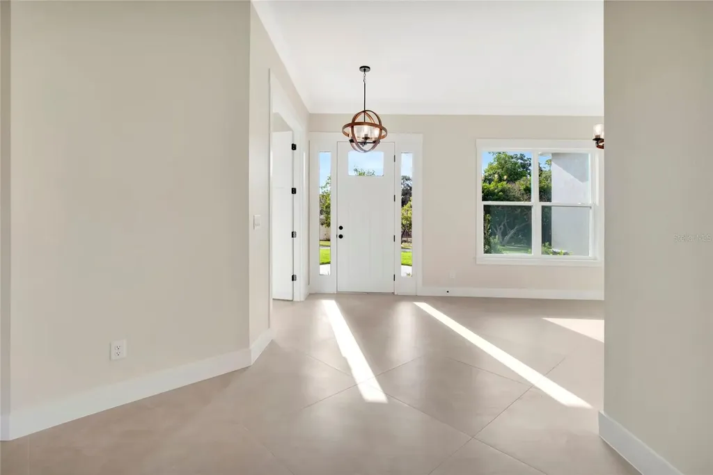 17605 Ninth Street Montverde FL 34756