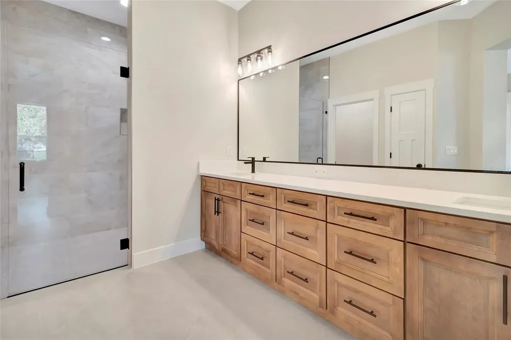 17605 Ninth Street Montverde FL 34756