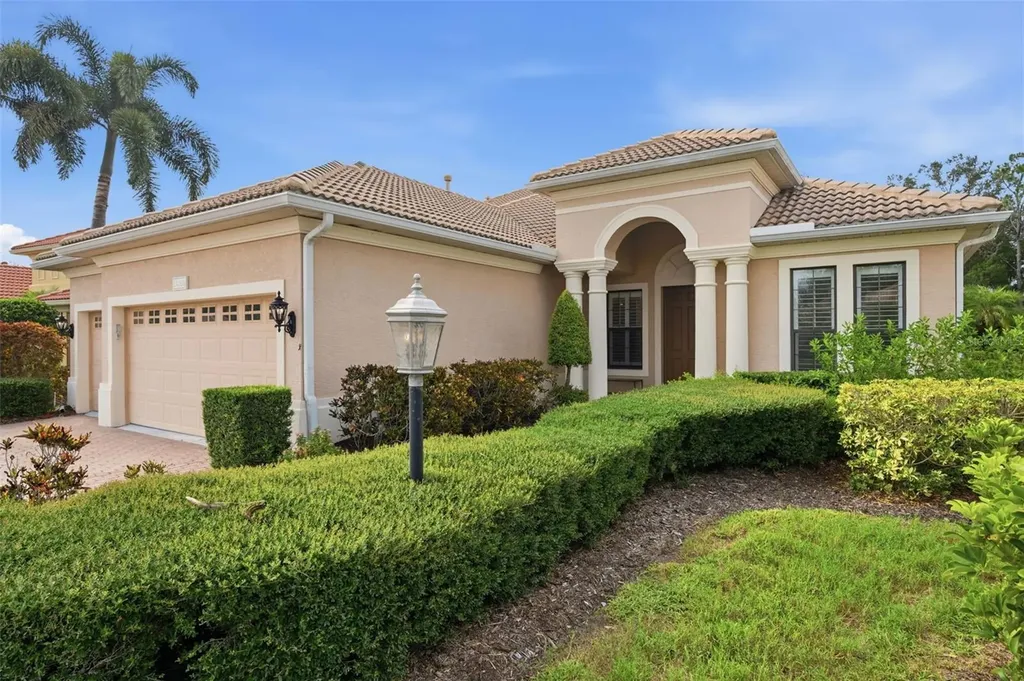 13860 Siena Loop Bradenton FL 34202