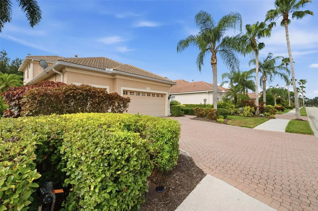 13860 Siena Loop Bradenton FL 34202