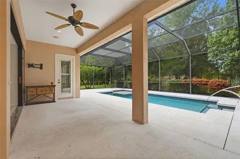 13860 Siena Loop Bradenton FL 34202