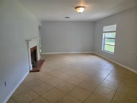 1695 E Horatio Avenue Maitland FL 32751