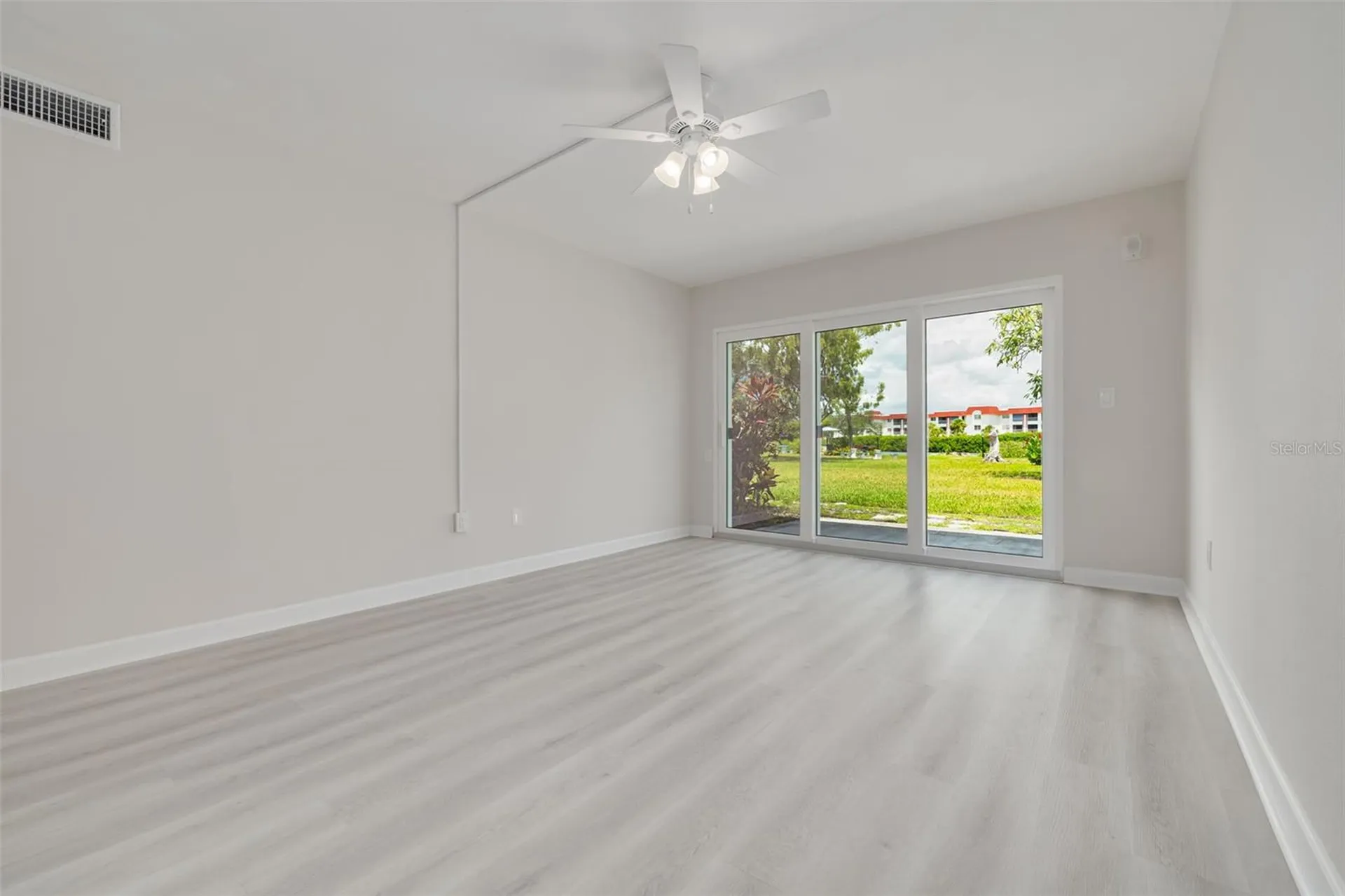 4550 Overlook Drive NE St Petersburg FL 33703