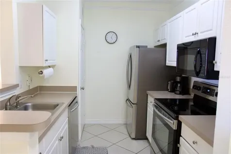 4323 Bayside Village Drive Tampa FL 33615