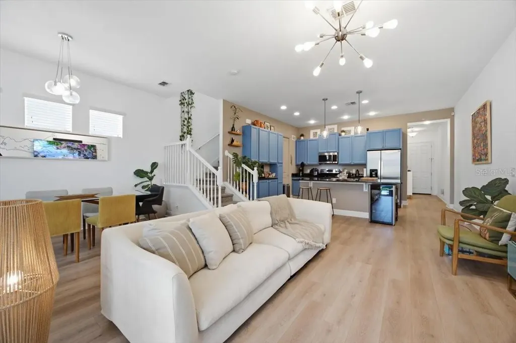 298 Captiva Drive Davenport FL 33896
