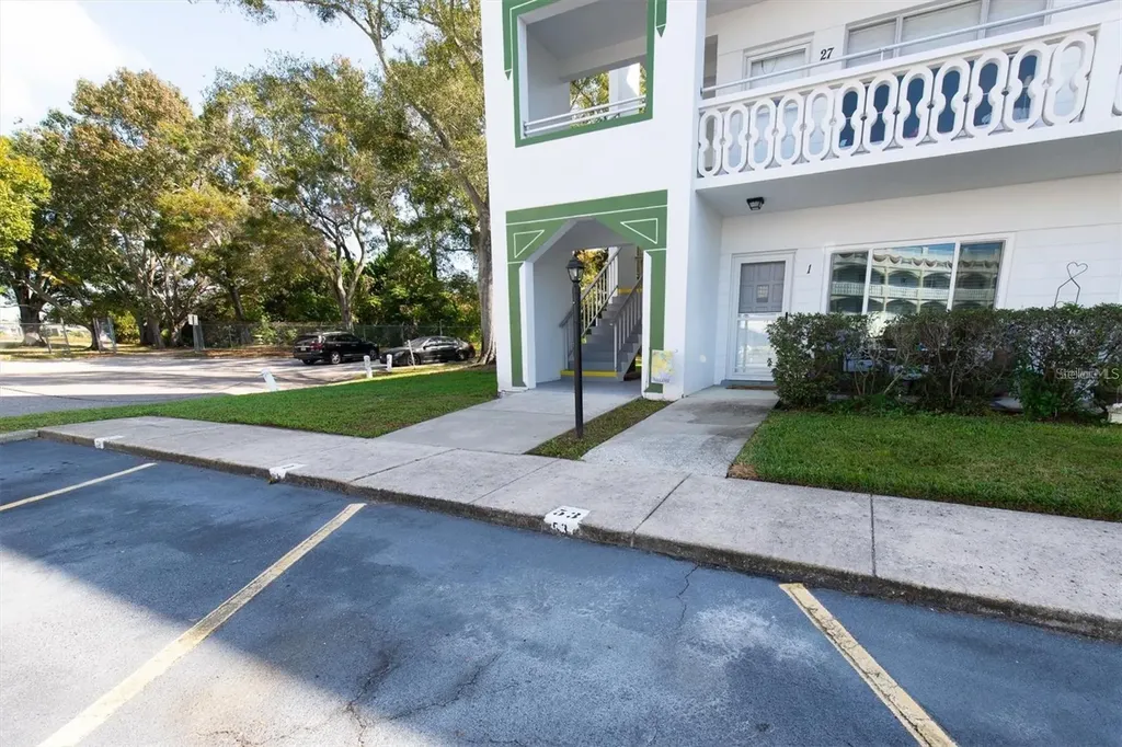2469 Franciscan Drive Clearwater FL 33763