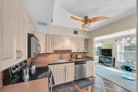 2469 Franciscan Drive Clearwater FL 33763