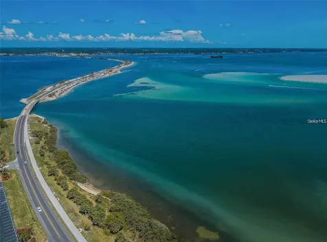2469 Franciscan Drive Clearwater FL 33763